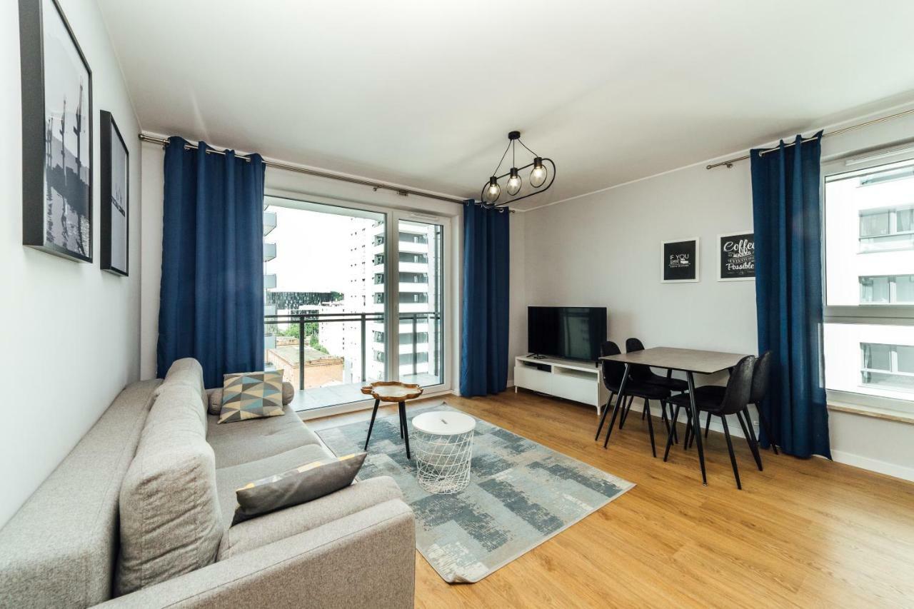 Pobookowane Stocznia Apartments غدانسك المظهر الخارجي الصورة