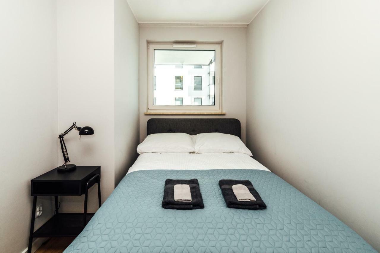 Pobookowane Stocznia Apartments غدانسك المظهر الخارجي الصورة
