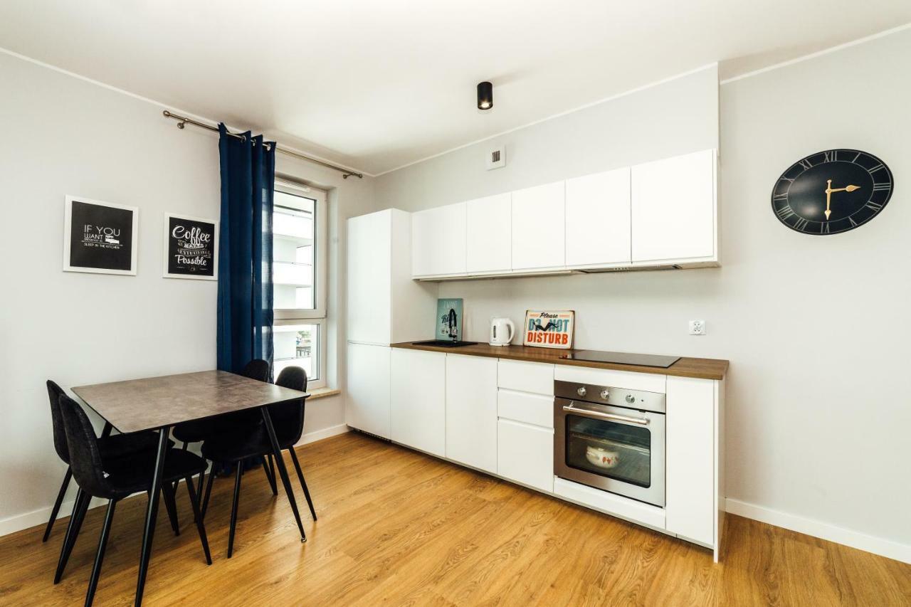 Pobookowane Stocznia Apartments غدانسك المظهر الخارجي الصورة