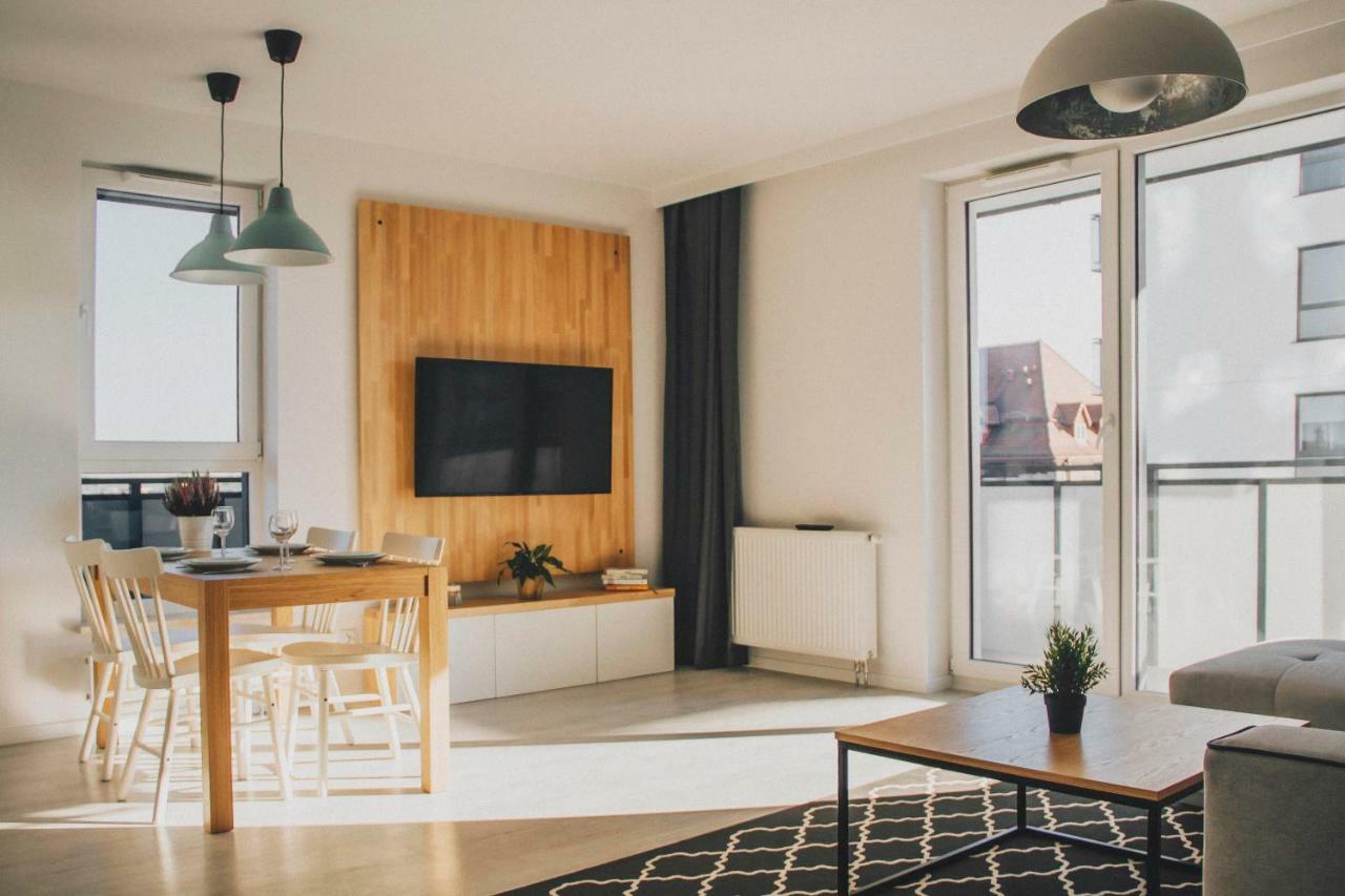 Pobookowane Stocznia Apartments غدانسك المظهر الخارجي الصورة
