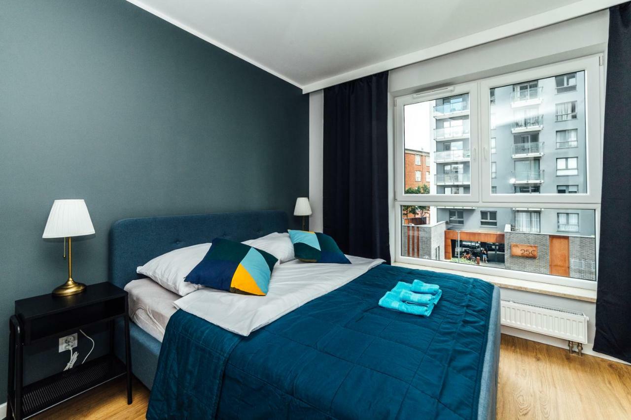 Pobookowane Stocznia Apartments غدانسك المظهر الخارجي الصورة