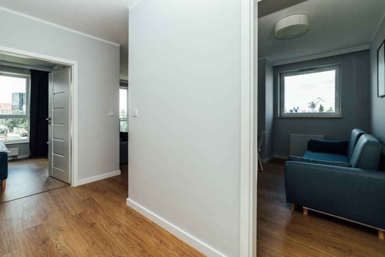 Pobookowane Stocznia Apartments غدانسك المظهر الخارجي الصورة